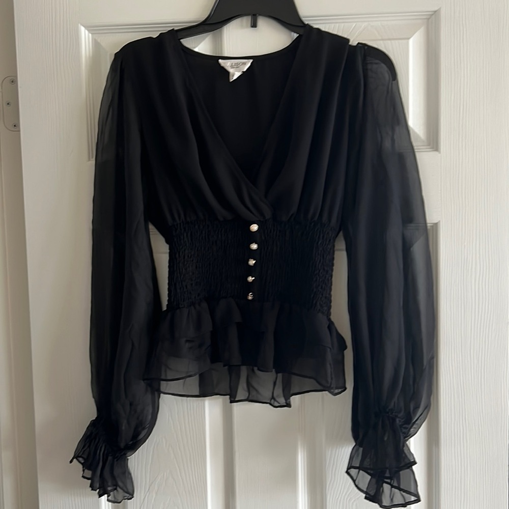 Fancy black top
